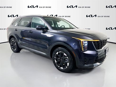New 2026 Kia Sorento S image 1