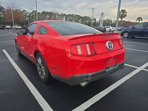 Used 2011 Ford Mustang Premium w/ 203A Rapid Spec Order Code image 5