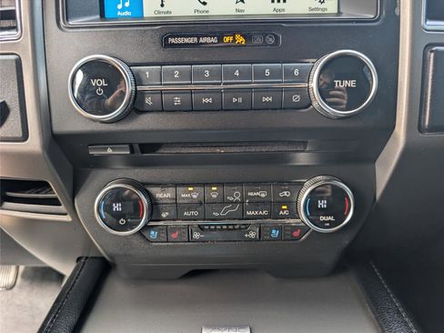 Used 2018 Ford Expedition XLT w/ Equipment Group 202A image 14