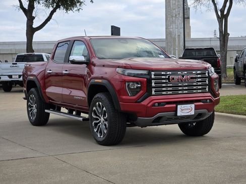 New 2026 GMC Canyon Denali image 3