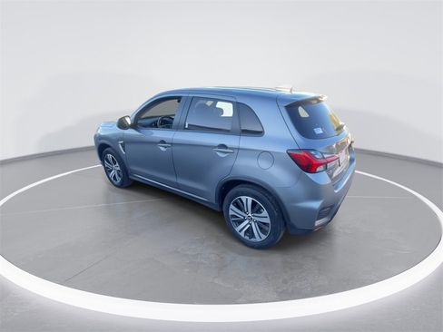 Used 2024 Mitsubishi Outlander Sport SE image 6