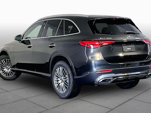 New 2026 Mercedes-Benz GLC 300 4MATIC image 3