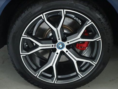 Certified 2023 BMW X5 xDrive45e w/ Executive Package image 12