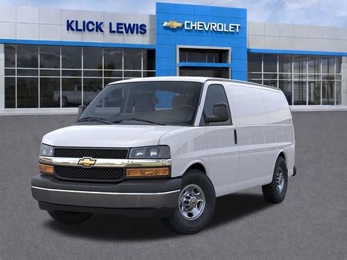 New 2026 Chevrolet Express 2500 w/ Chrome Appearance Package RWD image 6