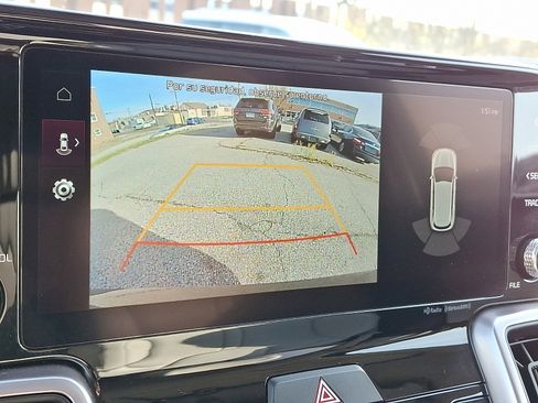 Used 2023 Kia Sorento EX image 15