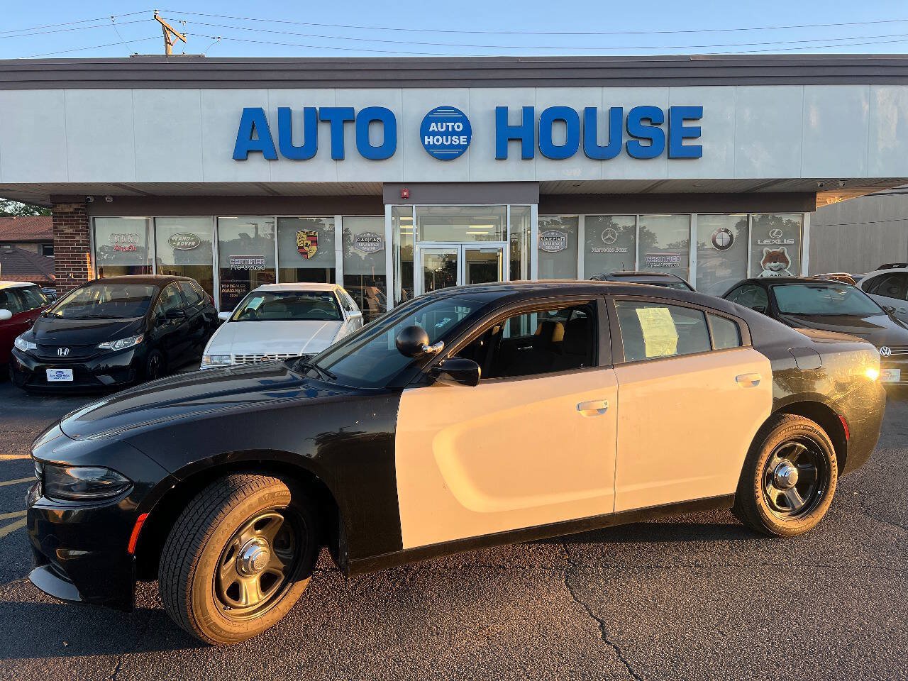 Used 2019 Dodge Charger Police RWD image 9