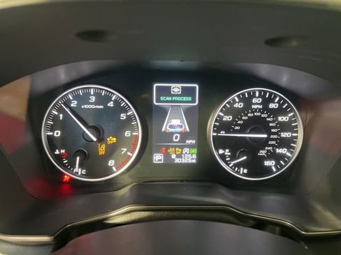 Used 2023 Subaru Outback Touring AWD/4WD image 18