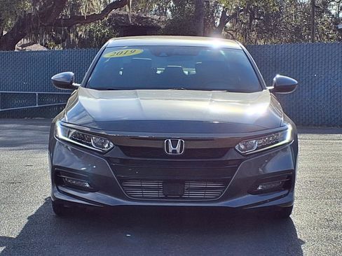 Used 2019 Honda Accord Sport image 2
