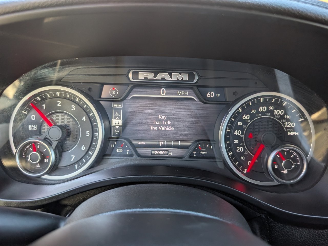 Used 2026 RAM 1500 Laramie AWD/4WD image 19