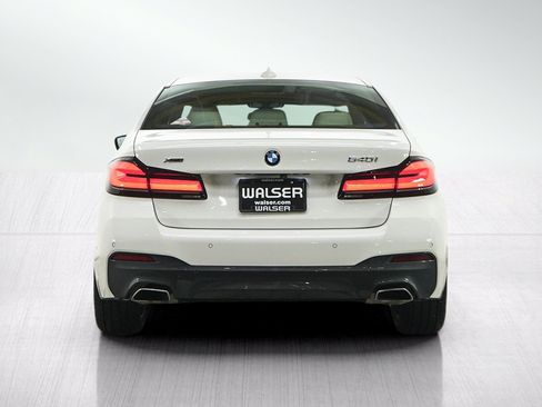 Used 2021 BMW 540i xDrive w/ Executive Package AWD/4WD image 4
