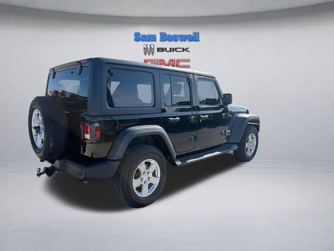 Used 2019 Jeep Wrangler Unlimited Sport S AWD/4WD image 10