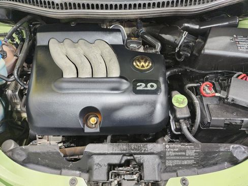 Used 2005 Volkswagen Beetle GLS FWD image 27