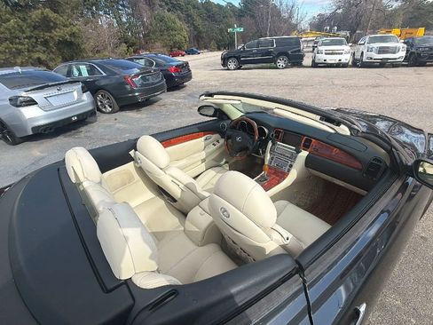 Used 2006 Lexus SC 430 Convertible image 29