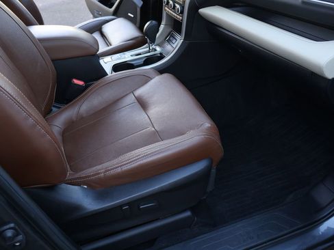 Used 2022 Subaru Ascent Touring w/ Popular Package #2A image 31