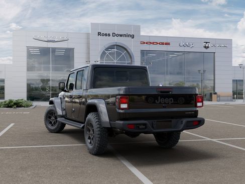 New 2025 Jeep Gladiator Sport image 3