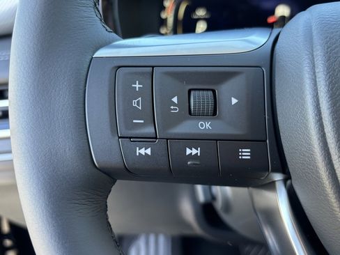 New 2026 INFINITI QX60 Luxe w/ Cargo Package image 15