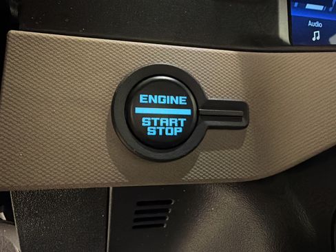 Certified 2023 Ford Bronco Wildtrak AWD/4WD image 17