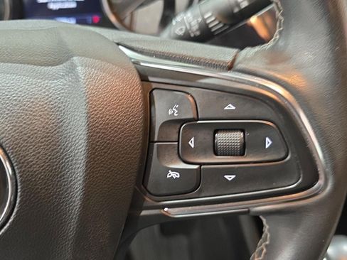 Used 2023 Buick Encore GX Select image 13