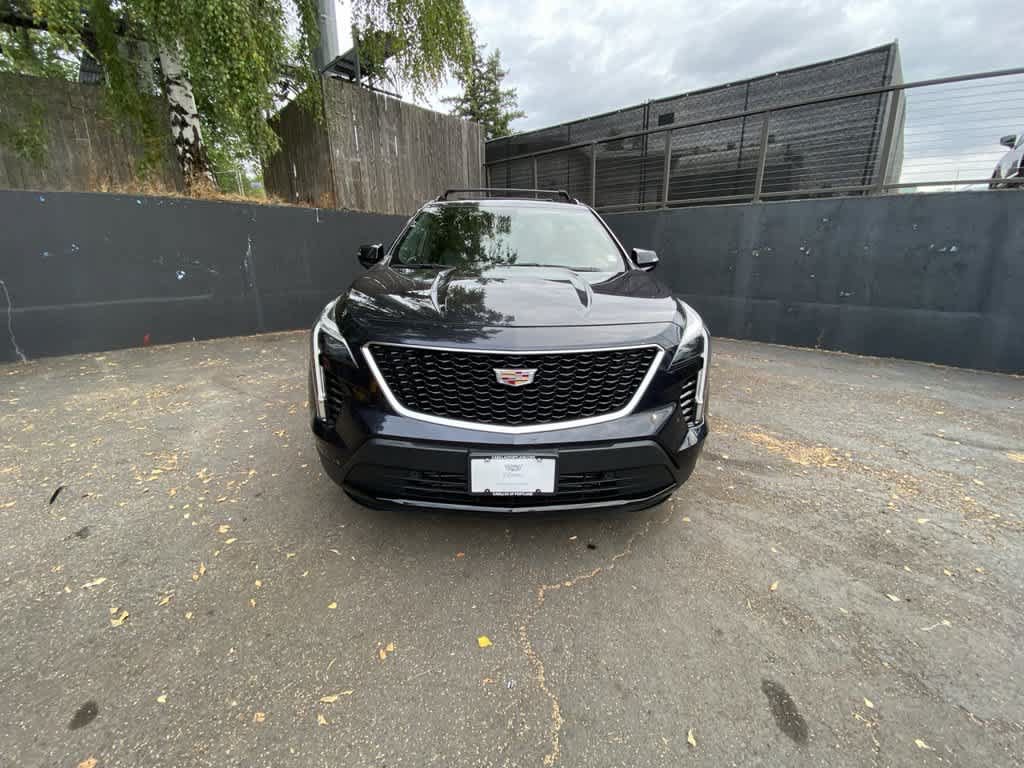 Used 2023 Cadillac XT4 Sport w/ Cold Weather Package AWD/4WD image 9