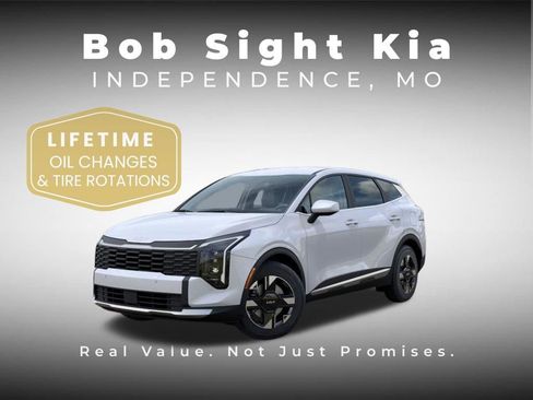 New 2026 Kia Sportage LX FWD image 1