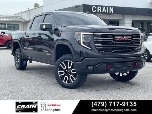 Used 2025 GMC Sierra 1500 AT4 w/ AT4 Premium Package AWD/4WD image 1