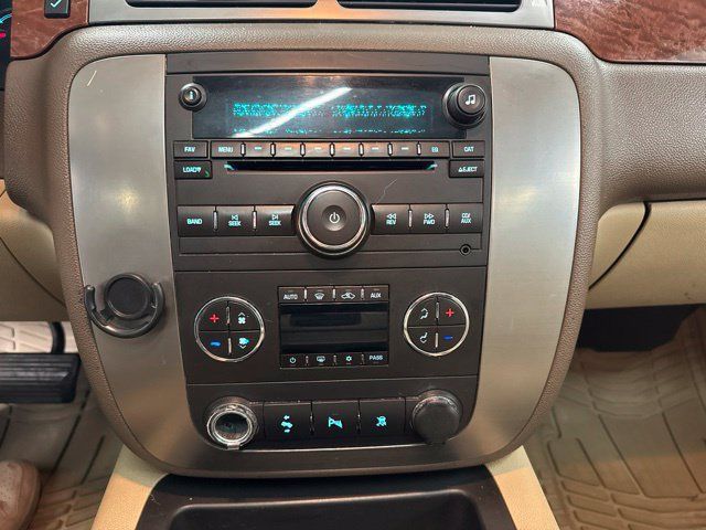 Used 2007 GMC Yukon SLT w/ SLT Preferred Equipment Group AWD/4WD image 40
