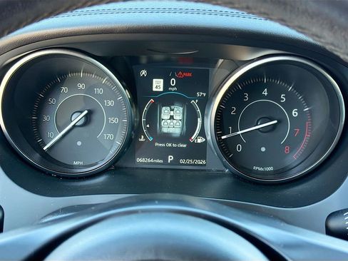 Used 2018 Jaguar E-PACE S image 40