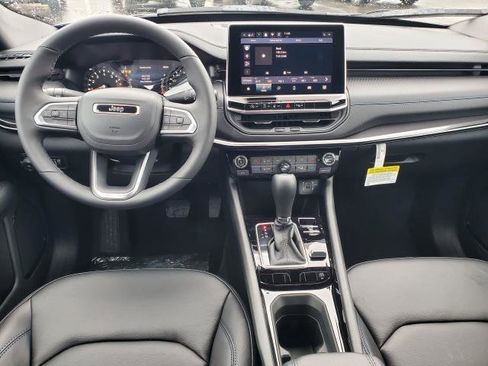 New 2026 Jeep Compass Limited image 19