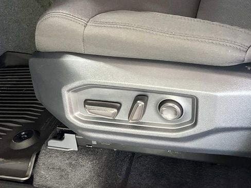 New 2026 Toyota Tundra SR5 AWD/4WD image 22