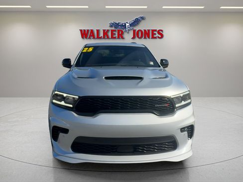 Used 2025 Dodge Durango GT image 8