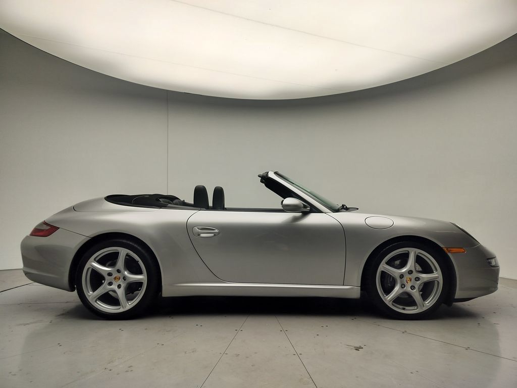 Used 2005 Porsche 911 Carrera RWD image 18