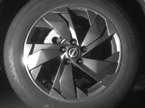 Used 2025 Nissan Rogue SV image 15