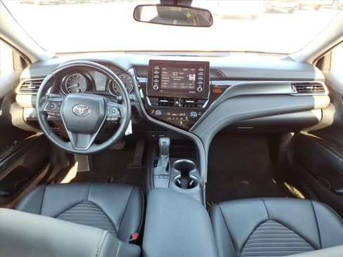 Used 2023 Toyota Camry SE FWD image 25