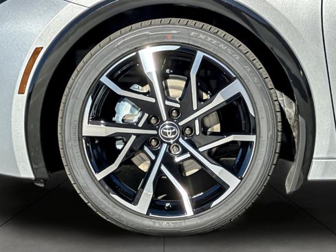 New 2026 Toyota Prius Plug-In Hybrid image 24