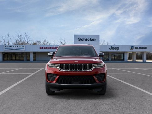 New 2026 Jeep Grand Cherokee Laredo X image 32