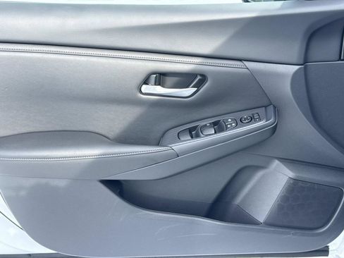 Used 2024 Nissan Sentra SV image 16