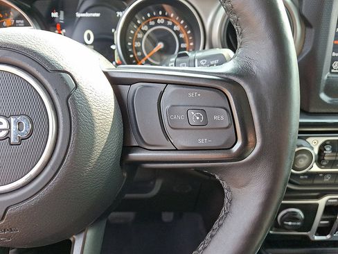 Certified 2020 Jeep Wrangler Unlimited Sport AWD/4WD image 10