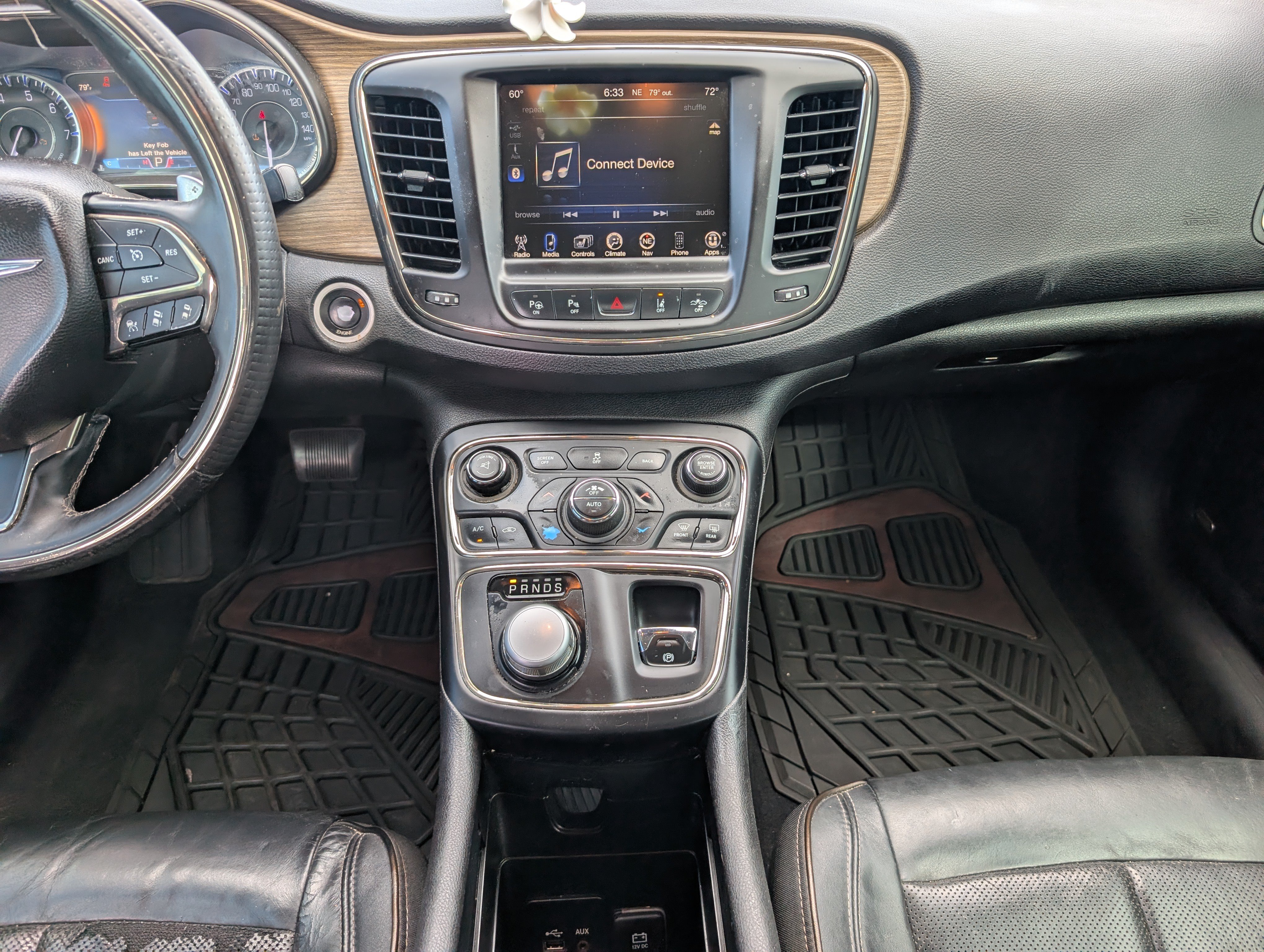 Used 2015 Chrysler 200 C w/ Navigation & Sound Group I FWD image 7