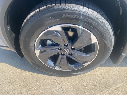 New 2026 Nissan Rogue SV w/ SV Premium Package image 10