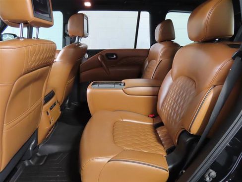 Used 2021 INFINITI QX80 Sensory w/ Cargo Package image 33