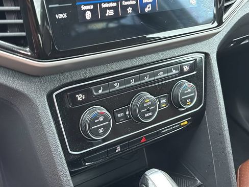 Used 2023 Volkswagen Atlas SE FWD image 21