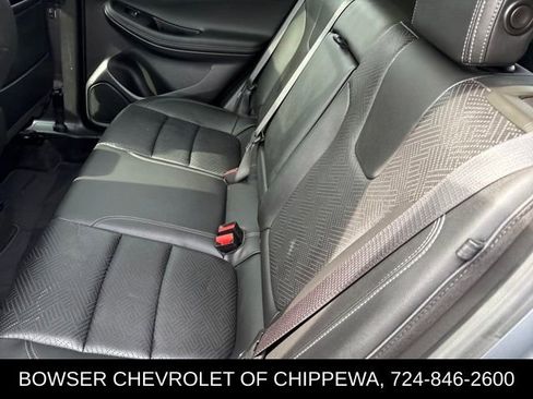 Certified 2022 Buick Encore GX Essence w/ Experience Buick Package image 10