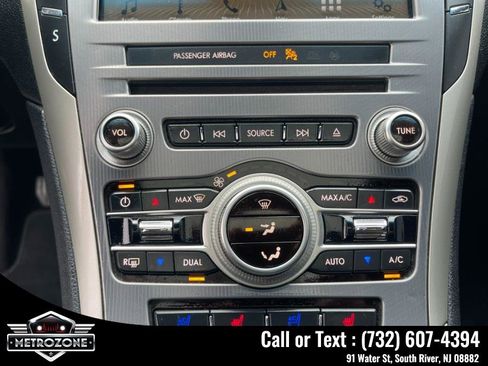 Used 2017 Lincoln MKZ Reserve w/ Technology Package AWD/4WD image 29
