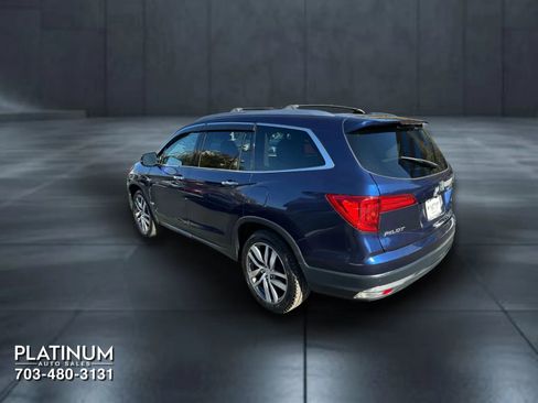 Used 2017 Honda Pilot Touring image 9