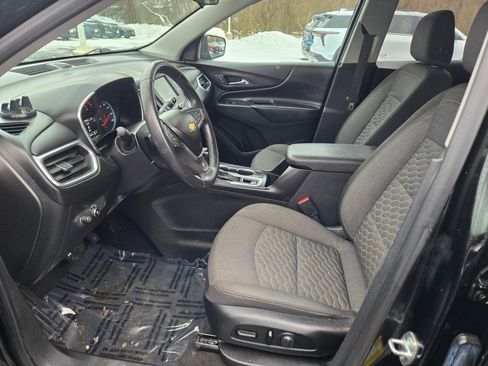 Used 2018 Chevrolet Equinox LT image 19