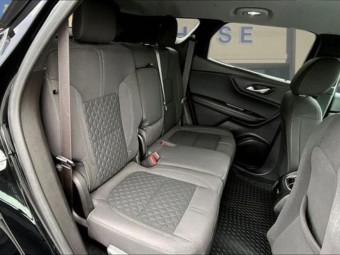 Used 2021 Chevrolet Blazer LT FWD image 26