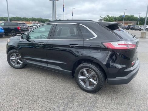 Used 2022 Ford Edge SEL w/ Sport Appearance Package AWD/4WD image 6