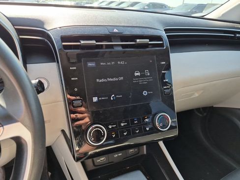 Used 2022 Hyundai Tucson SEL FWD image 10