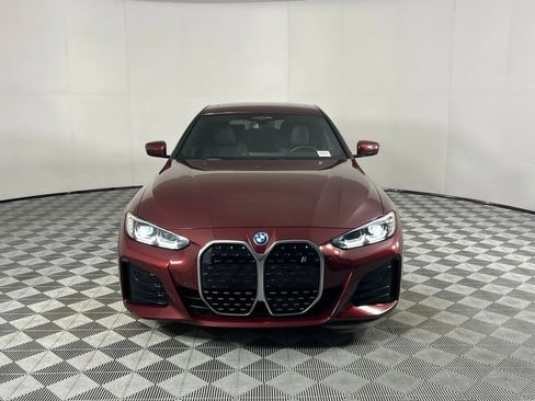 Used 2022 BMW i4 eDrive40 w/ M Sport Package image 11