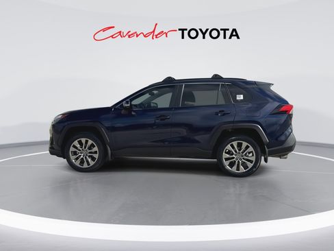 Certified 2023 Toyota RAV4 XLE Premium FWD image 5